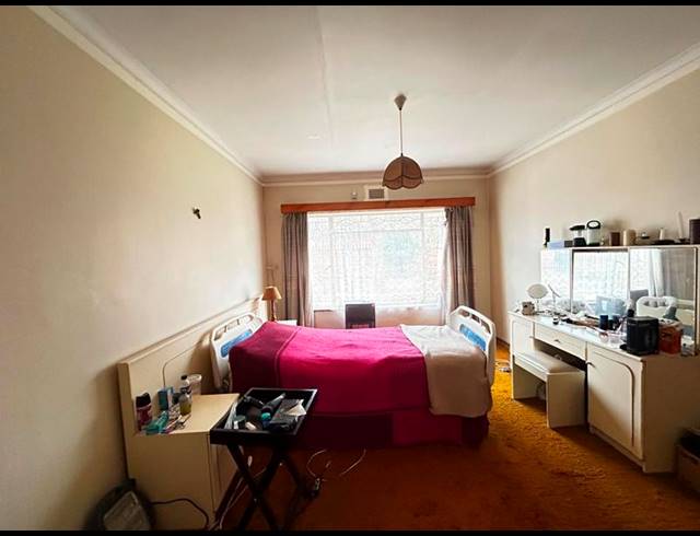 4 BEDROOM HOUSE FOR SALE IN POLLAK PARK